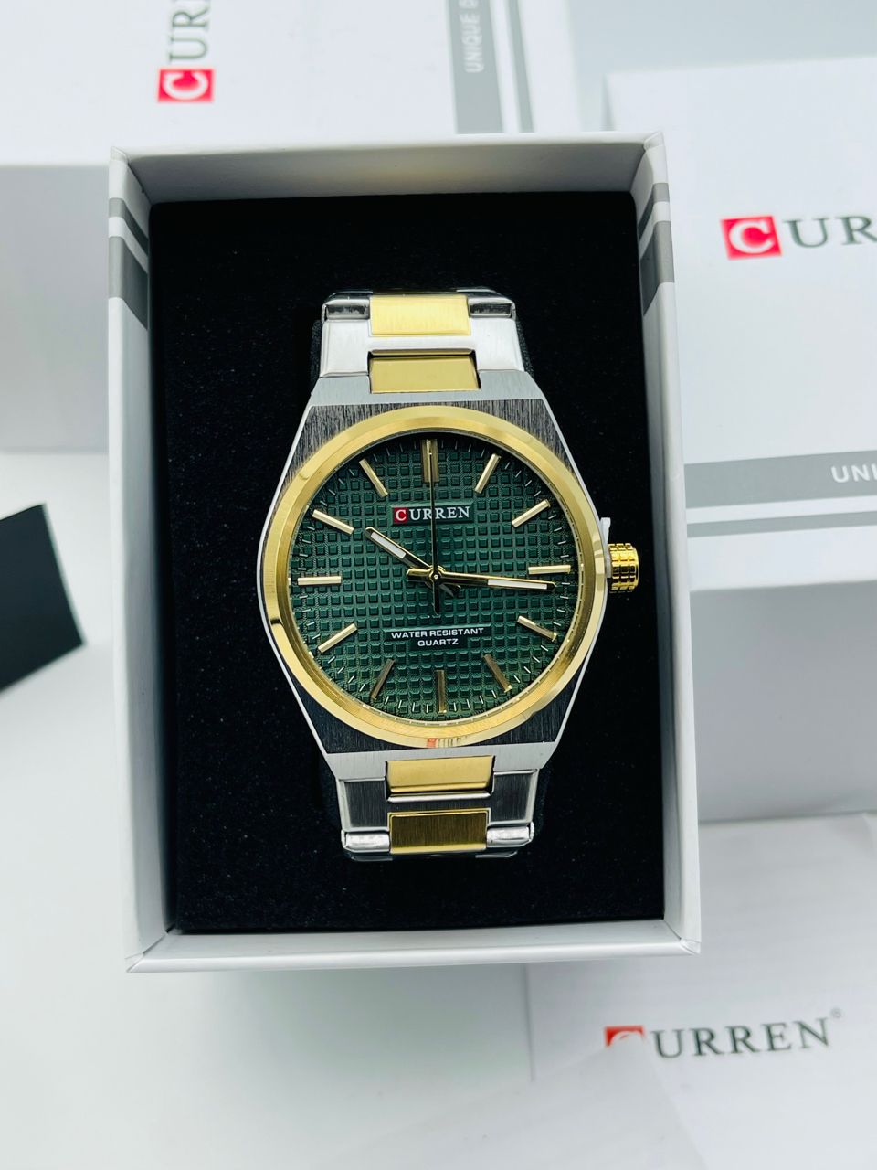 Curren 8439